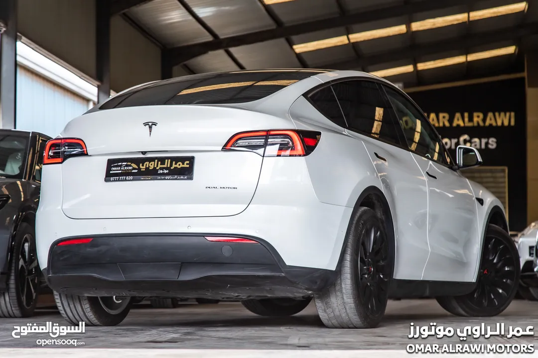 Tesla Model Y 2022 Long range Awd Dual motor