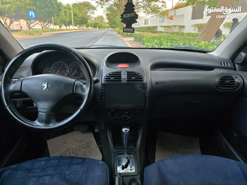 بيجو 206 بحالة ممتازة للبيع