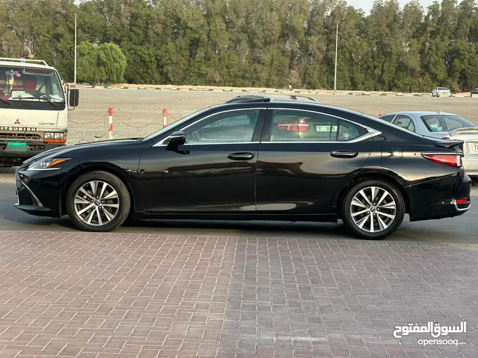 لكزس موديل 2020 خليجي ES300h هيبرد ضمان دخول السعودية