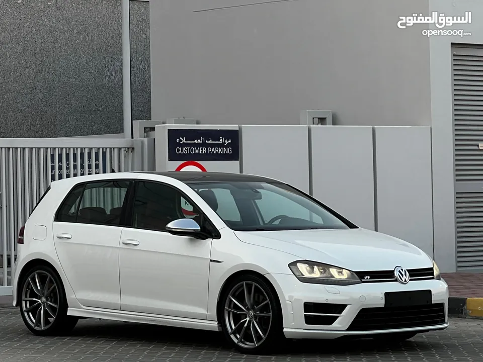 R Sport Volkswagen Golf R 2016 GCC Orginal paint // accident free // perfect condition