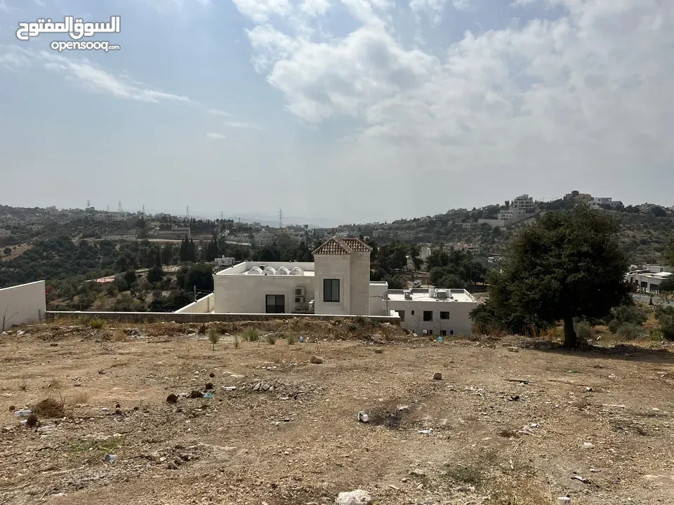(1)ارض للبيع  قرب دوار التعبئة بدر الجديدة 750م ذات اطلاله عاليه تبعد عن دابوق 7 دقائق
