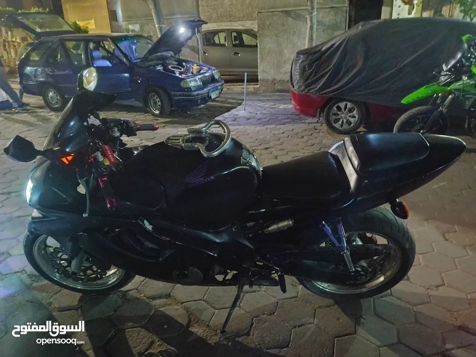 Honda cbr F4i 2005