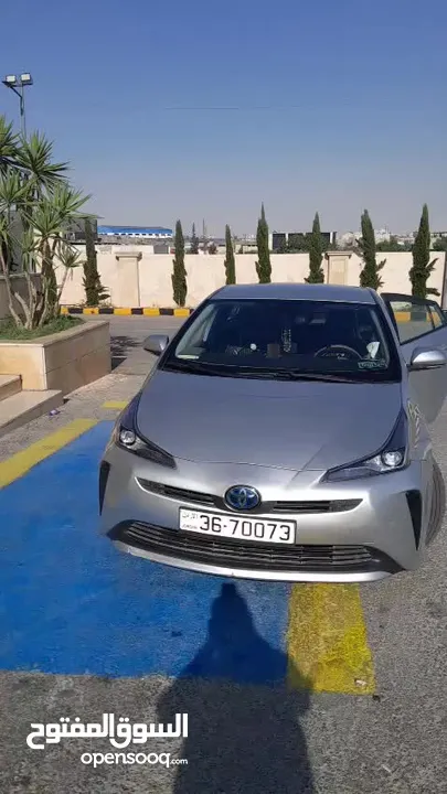 تويوتا بريوس 2022 LE بطارية ليثيوم وكالة هايبرد