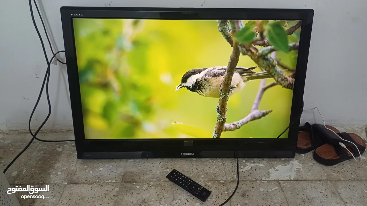 toshiba LCD TV 37 inch