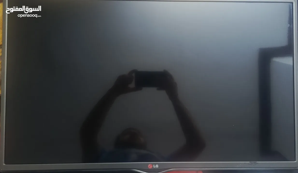شاشه 32 انش نوع LG