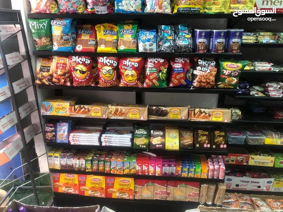 سوبر ماركت للبيع بسبب السفر