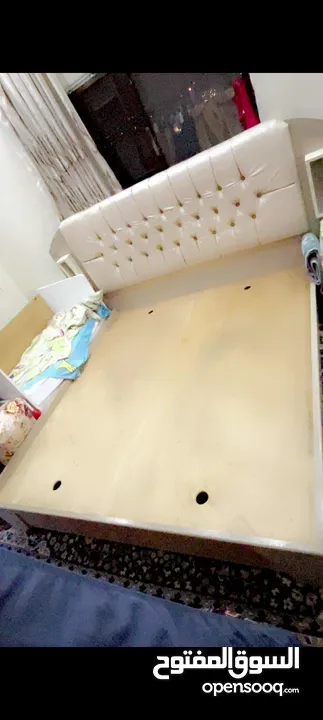 غرفة نوم تفصيل خشب لاتيه 18 ميل معاكس