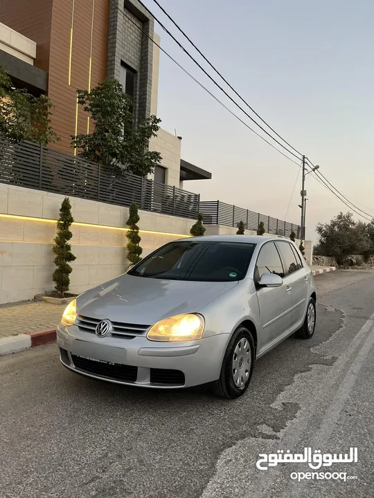 جولف mk5 بحالة وضع الوكاله 68 الف كيلومتر