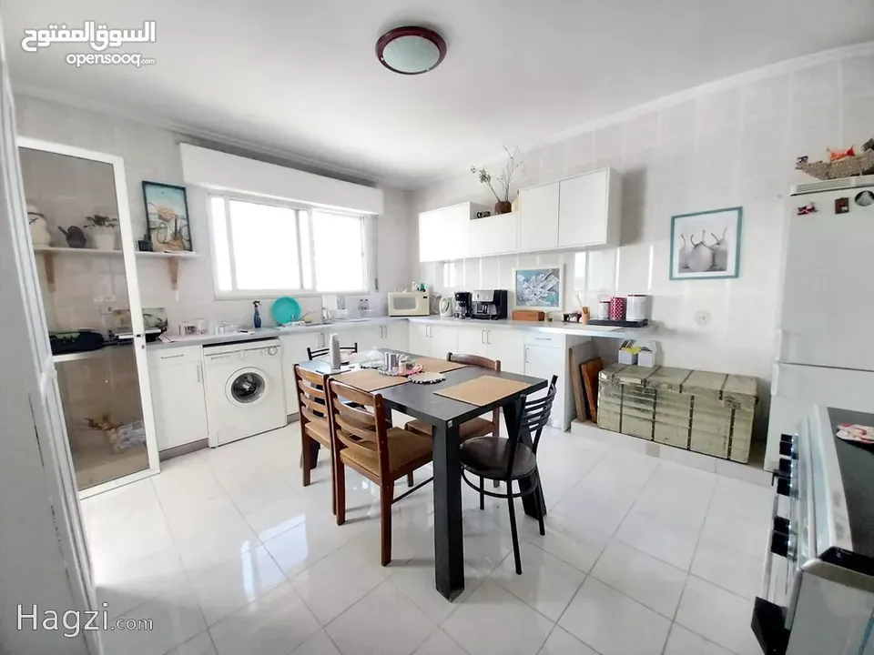 شقة للايجار في الشمساني  ( Property 33054 ) سنوي فقط