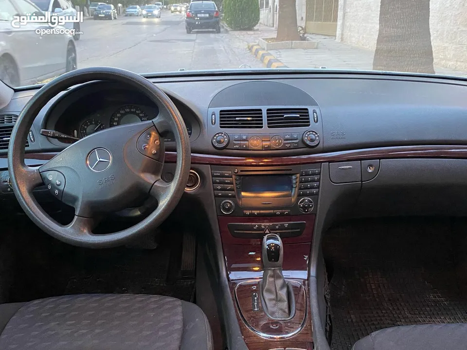 mercedes E 200    2006