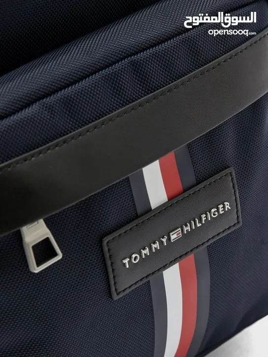 حقيبة ظهر ماركة تومي هيلفيغر