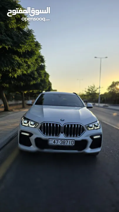 BMW X6 X DRIVE 400i 2022بحالة الوكالة