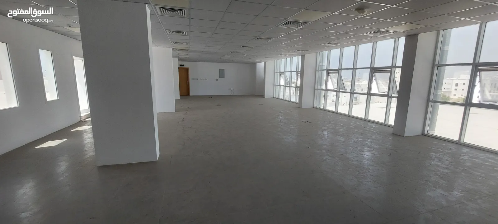 طابق كامل تجاري مساحة مفتوحة في العذيبة_Full floor commercial open space in Al Athaiba