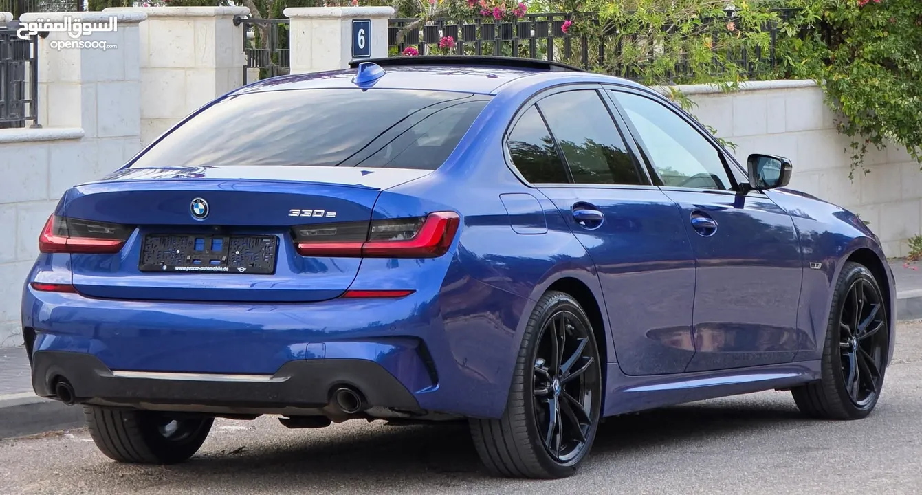 B.M.W....M ....هايبرد بلج ان 2023 ترخيص 2022