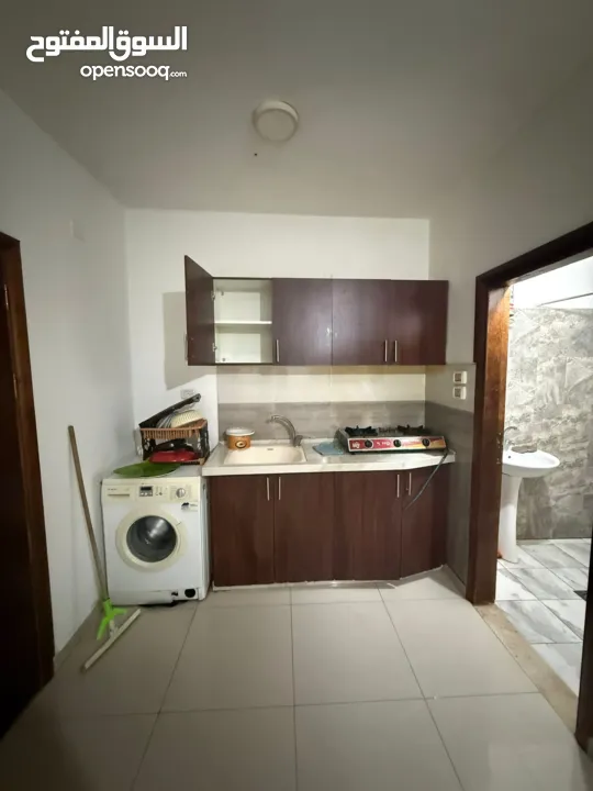 استوديو مفروش للايجار