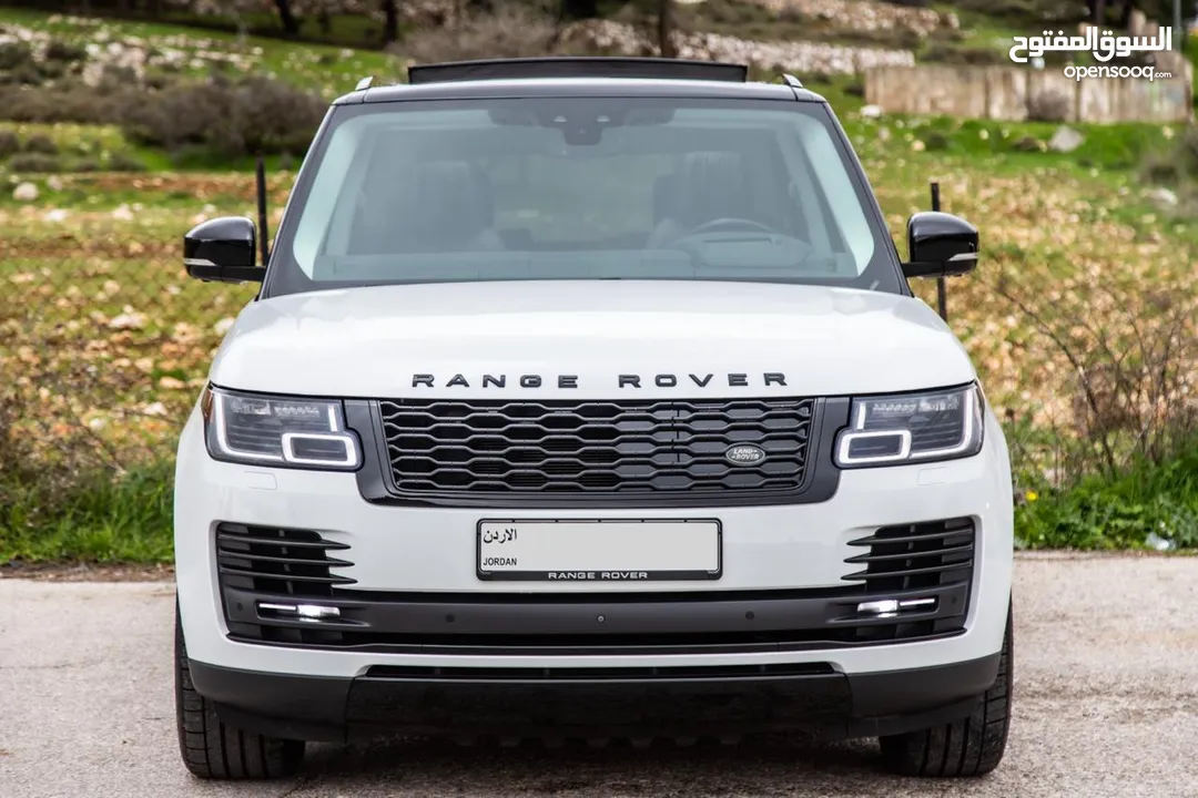 2019 Range Rover vogueرينج روفر فوج 2019 شاشات خلفيه اعلى صنف و مرشات كهرباء و 5 كاميرات عداد قليل