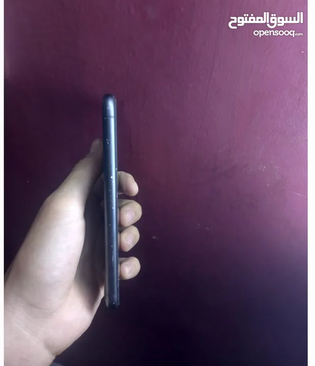 iPhone 11 للبيع كااش