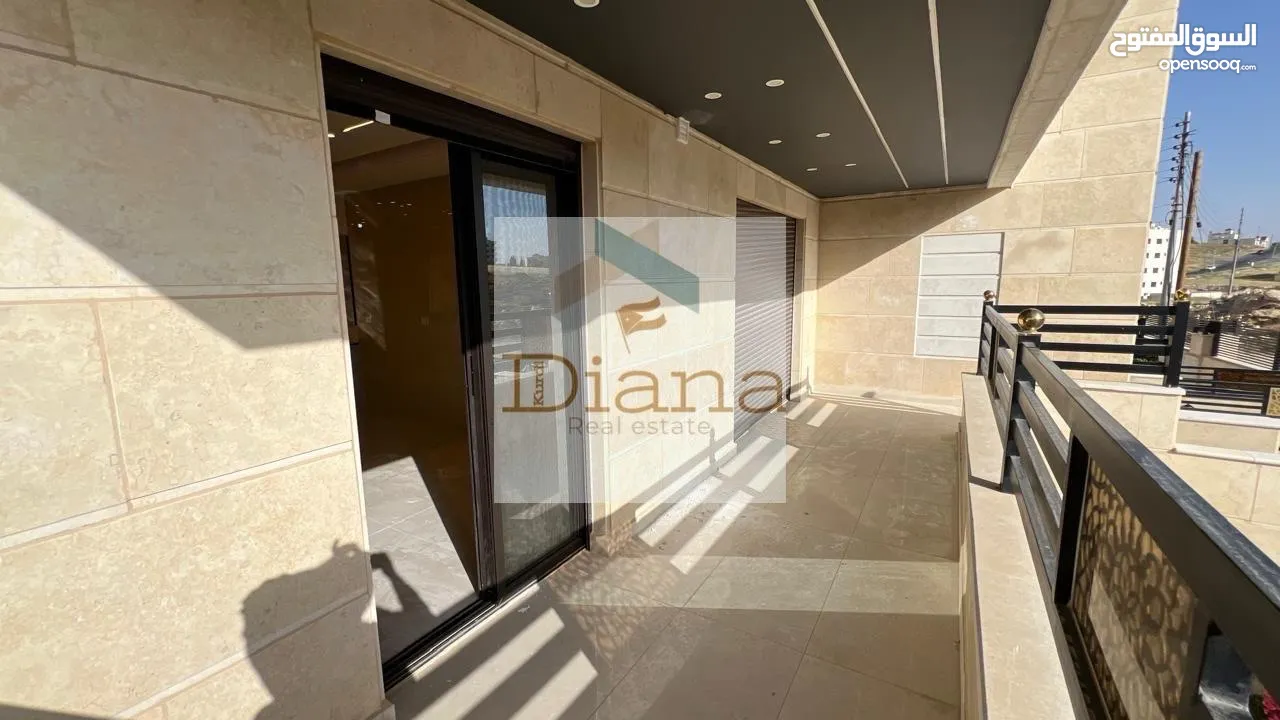 شقة فاخرة للإيجار – لم تُسكن من قبل  طريق المطار - البنيات - 4 نوم - 2 ماستر