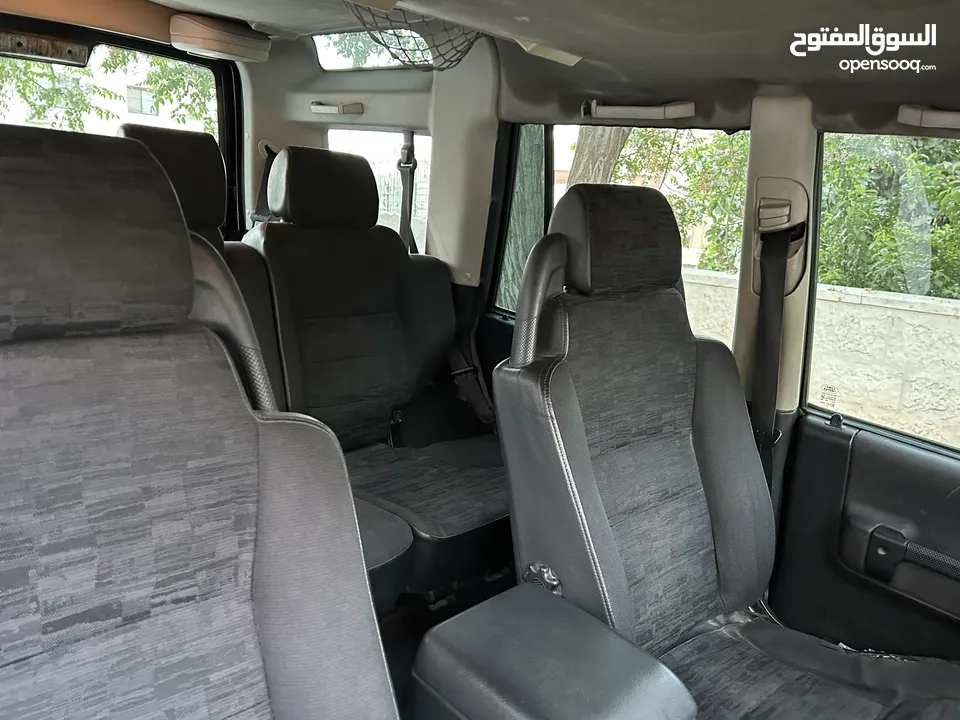 Land Rover Discovery 2 for sale لاند روفر ديسكفري 2 للبيع