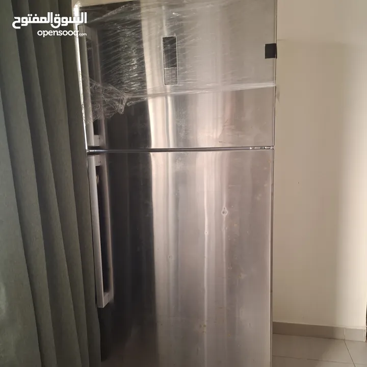 ثلاجه و غساله بوش مستعمل للبيع