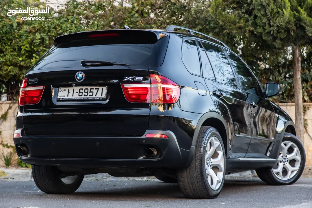 7 مقاعد Bmw x5 2007 3000cc فل بانوراما