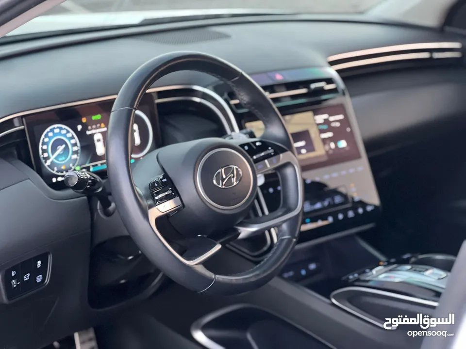 هونداي توسان/2022 فل الفل بدون فتحة سقف  2x4 ///240Hp بنزين + كهرباء  ( Haybrid) 1600cc