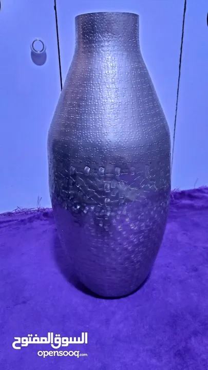 مزهرية فضة Silver vase