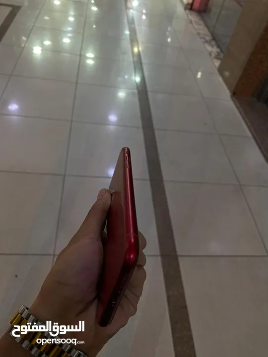 ايفون Xr للبيع