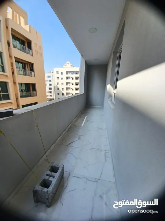 falt for sale in hidd(5bhk,231sqm,79k) شقة للبيع في الحد دور كامل