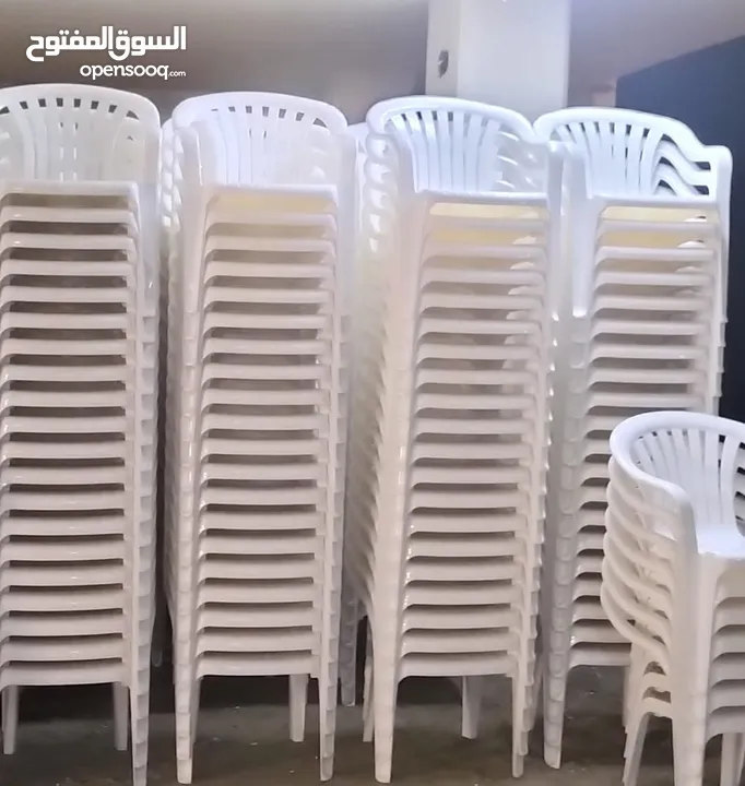 كراسي بحر طقم كورنر كراسي شزلونق تشميس كراسي بلاستك طاولة طقم عضم طقم رتان طقم خارجي طقم بلاستك مظلة