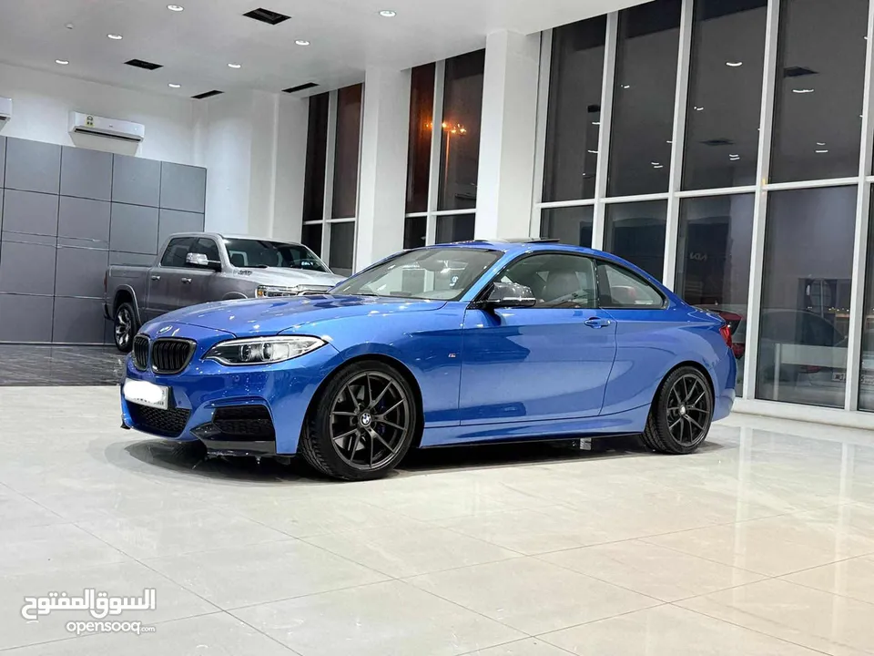 BMW M235i 2016 (Blue)