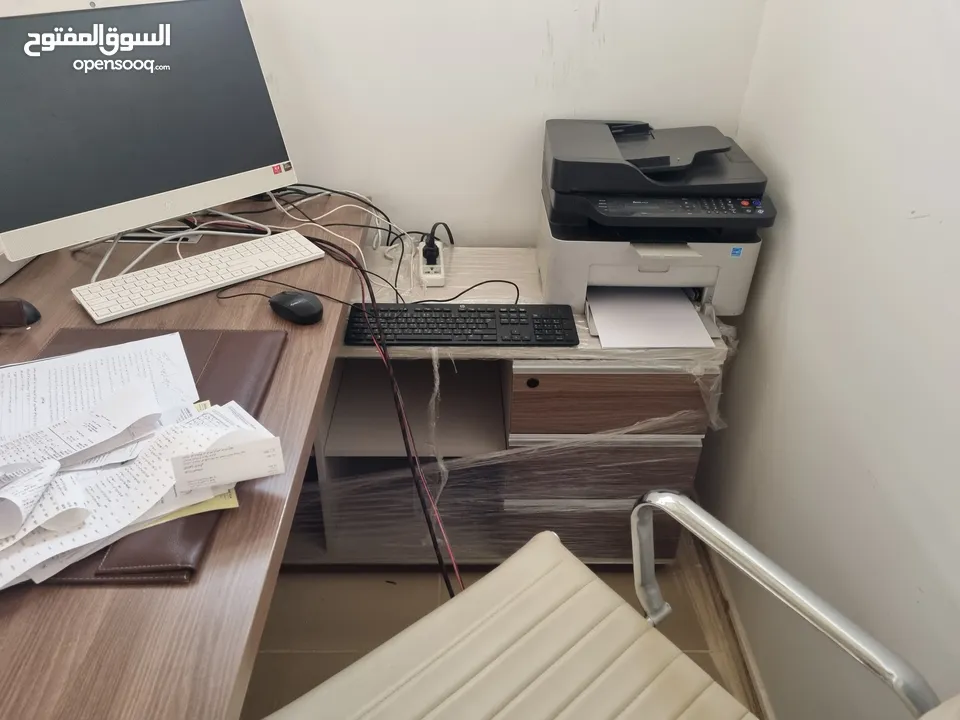مكتب مدير قياس 180 بحاله الجديد