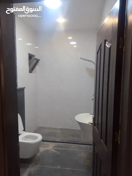 شقة للبيع تستحق المشاهدة for sale