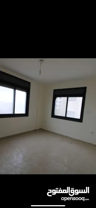 ثلاث غرف نوم غير مفروش للايجار بالقرب  من عمارة سفينة