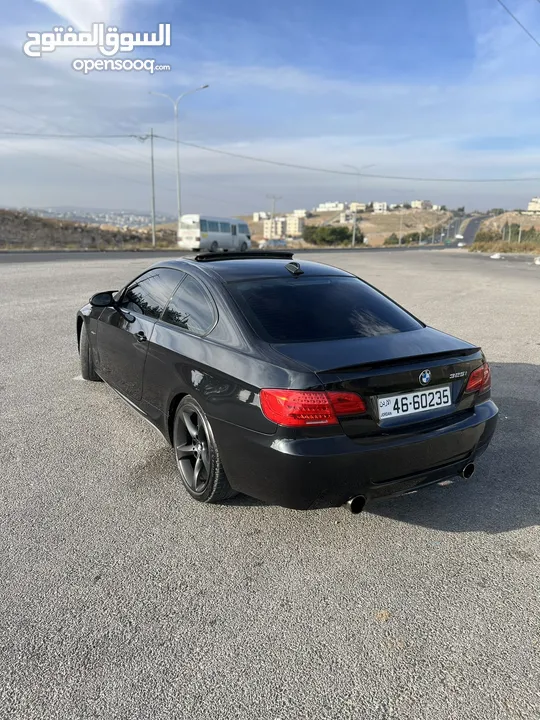 BMW E92 -325i