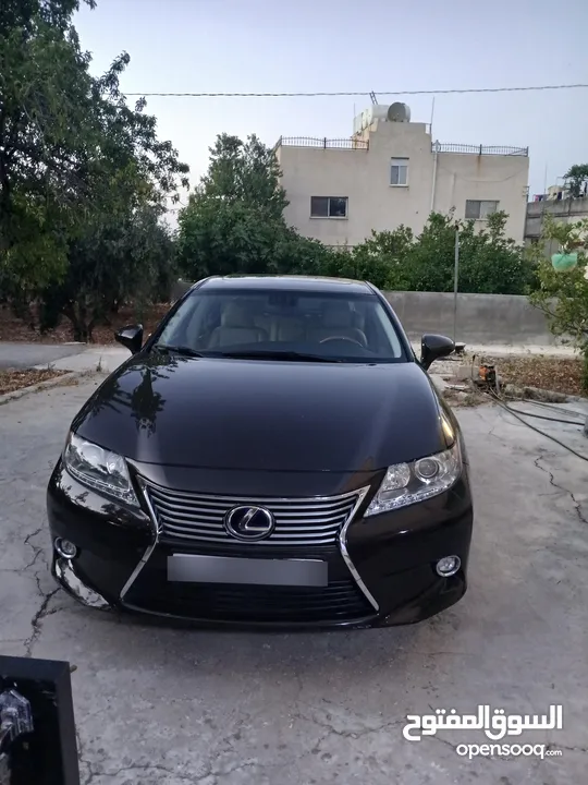 لكزس ES300باذنجاني فحص كامل فرش اوف وايت بحالة الشركه كلين تايتل