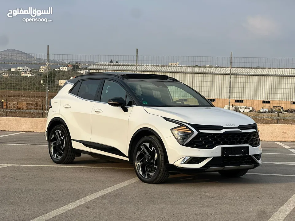 كايا سبورتاج  GT-Line Plug In /2022  فل الفل فتحة سقف بانوراما  فل مسكر  Plug In 4x4 -  271Hp