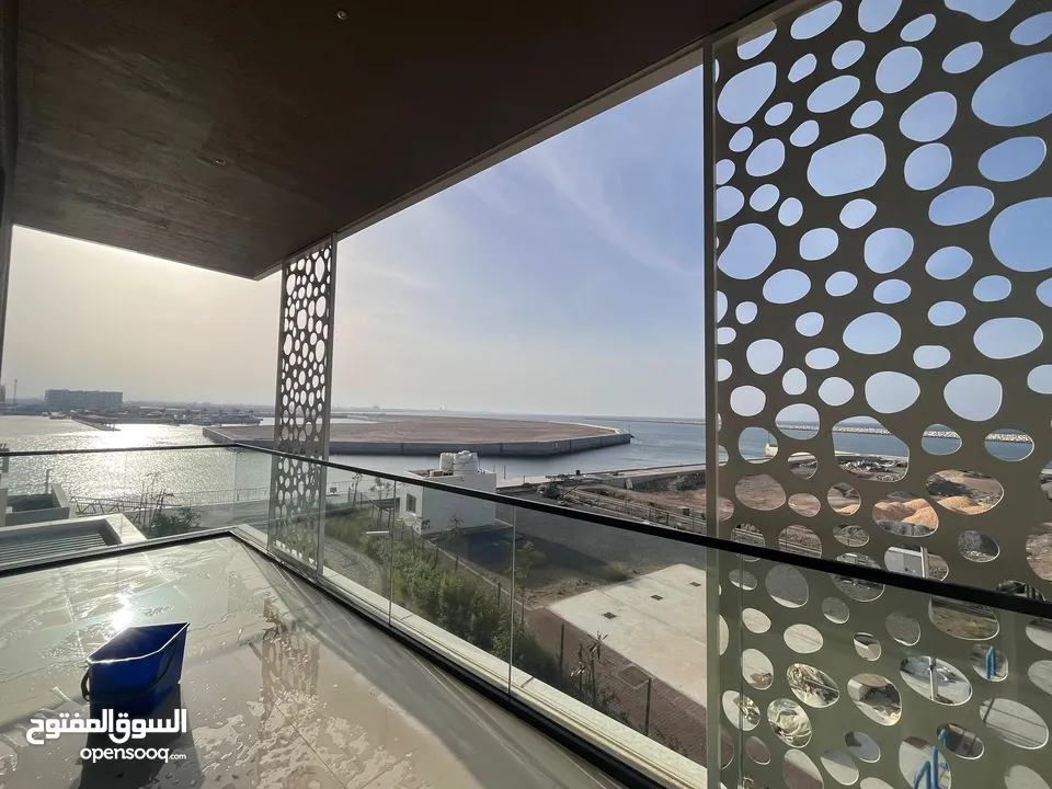 2 BR Modern Corner Apartment in Al Mouj for Sale