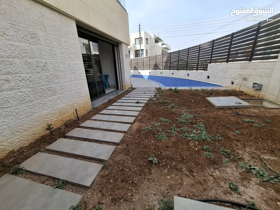 Villa for sale  ( Property 43026 )-174809396