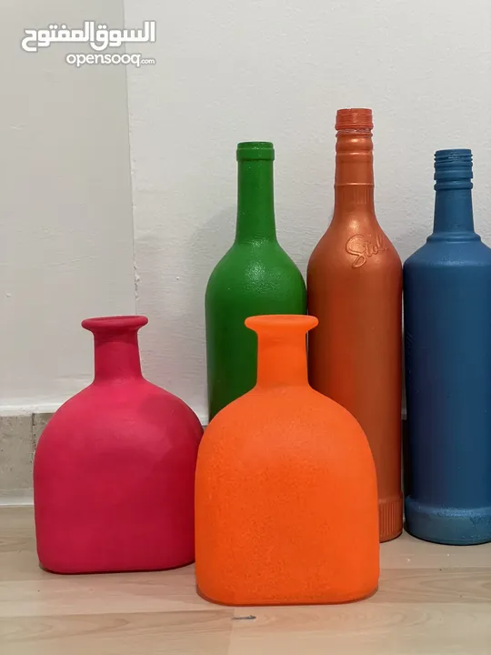 All type of acrylic colored bottels