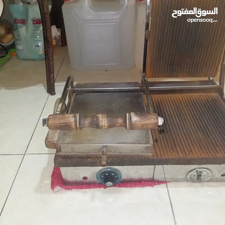 جرل  شواية يعمل بالكهرباء هيفي ديوتي للمطاعم مزدوجة من الاعلى والاسفل وجسم مقاوم للحرارة