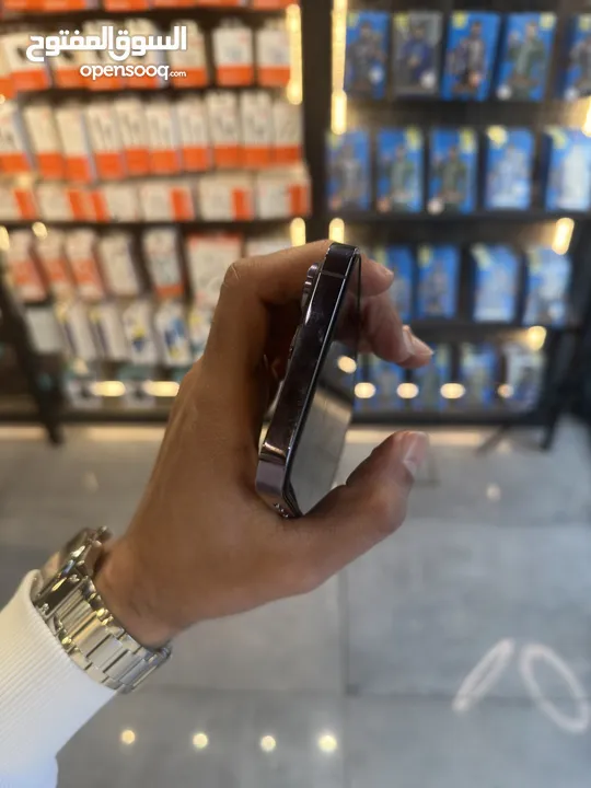 IPHONE 14 PRO MAX (512GB) USED LIKE NEW / ايفون 14 برو ماكس 512 جيجا مستعمل بحاله الجديد كفاله سنتين