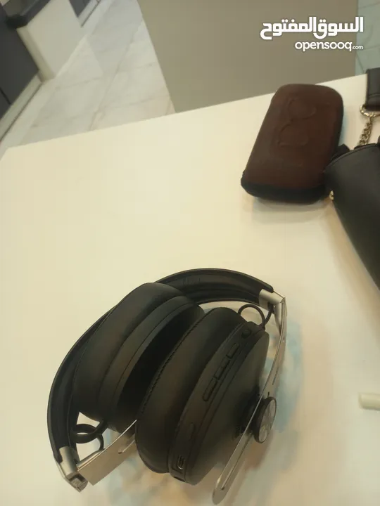 سماعة sennheiser momentum