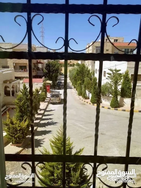 شقه طابق أول سوبر ديلوكس للبيع في اسكان الكهرباء