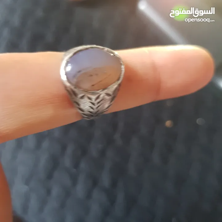 خاتم فضة به حجر كريم عقيق يماني اصلي