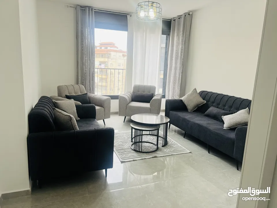شقة للإيجار مفروشة عفش جديد جديدة لم تسكن من قبل مميزة في منطقة هادئة  عمارة محمد ربحي الحجة