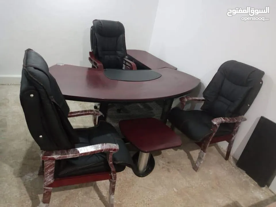 تميز بجلستك بأحدث أشكال المكاتب مدير للشركات و المكاتب الفخمه أجود أنواع الخشب باقل التكاليف