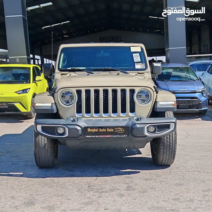 2020 Jeep Gladiator Overland  لون بيج مميز ولاول مرة في الاردن