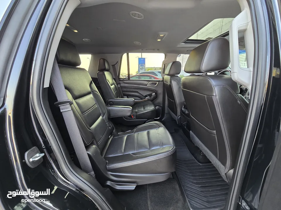 GMC YUKON DENALI 2018 CANADIAN GOOD CONDITION INSIDE OUT SIDE