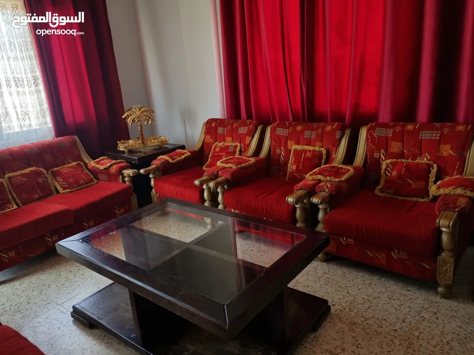 طقم كنب 9 مقاعد خشب صولد للبيع المستعجل